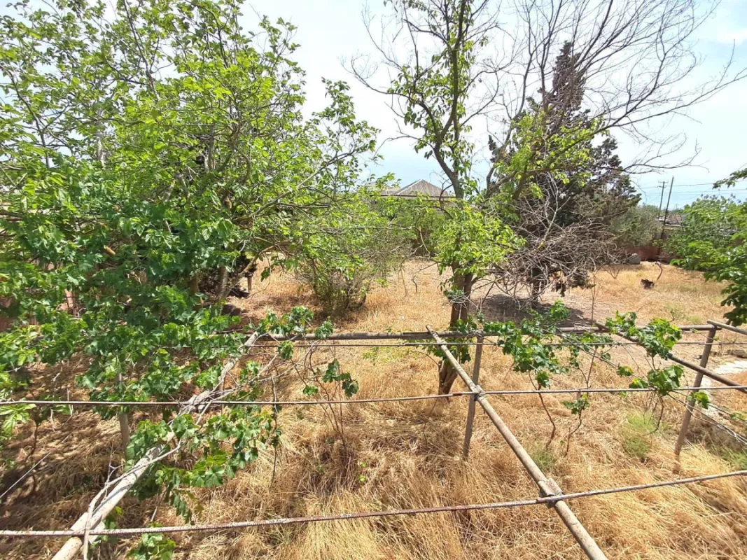 Satılır 7 otaqlı həyət evi 140 m²