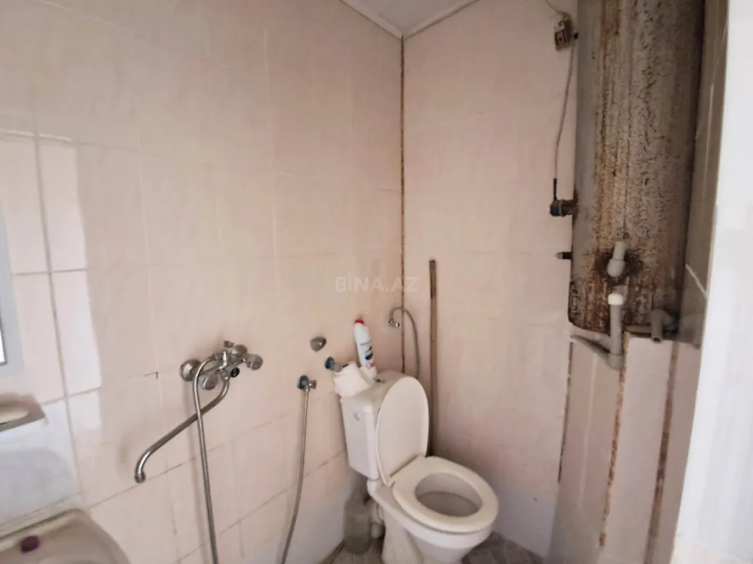 Satılır 7 otaqlı həyət evi 140 m²