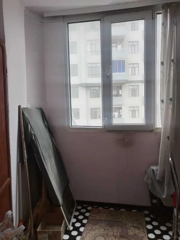 Satılır 2 otaqlı mənzil 58 m²