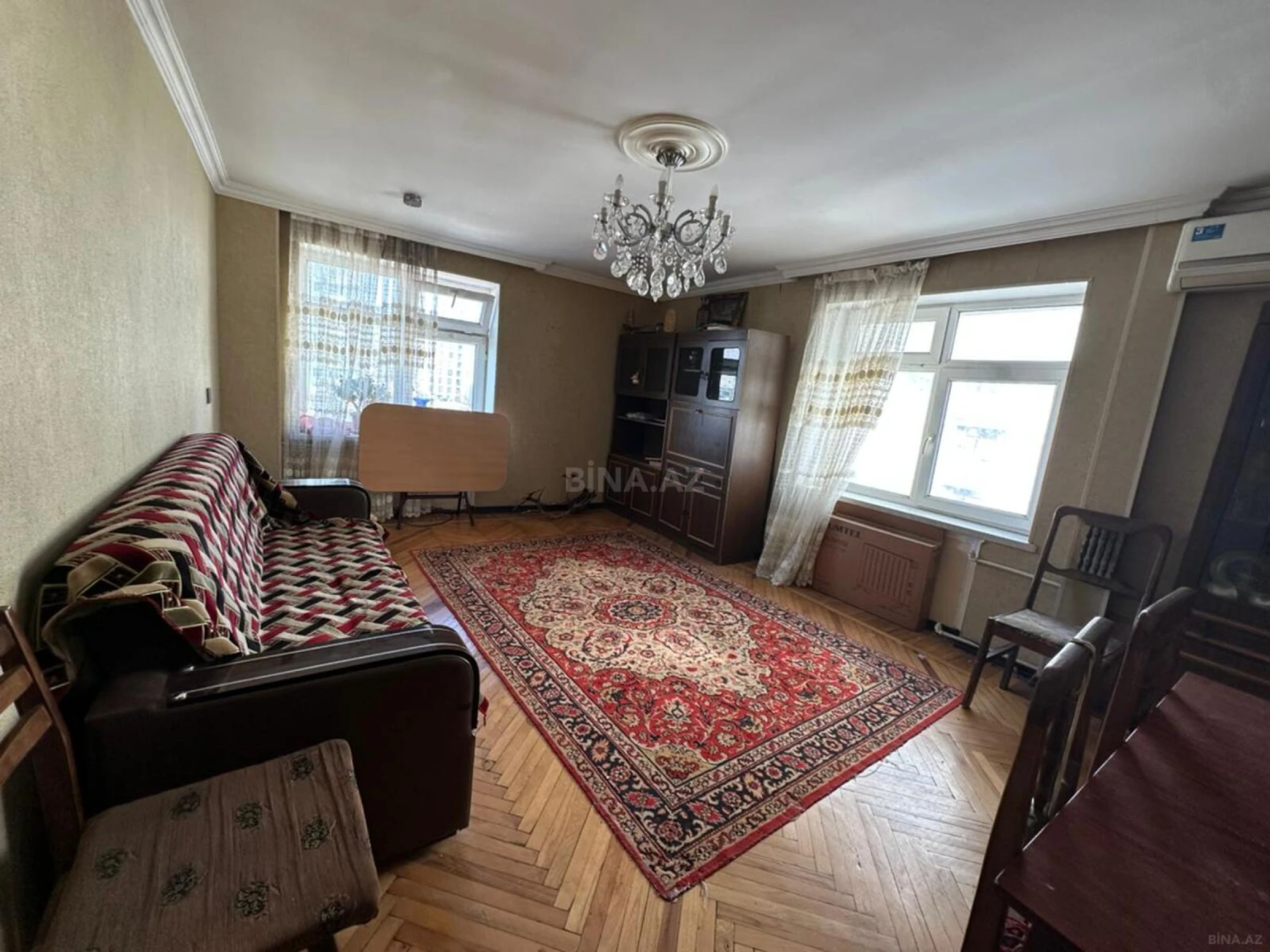 Satılır 2 otaqlı mənzil 58 m²