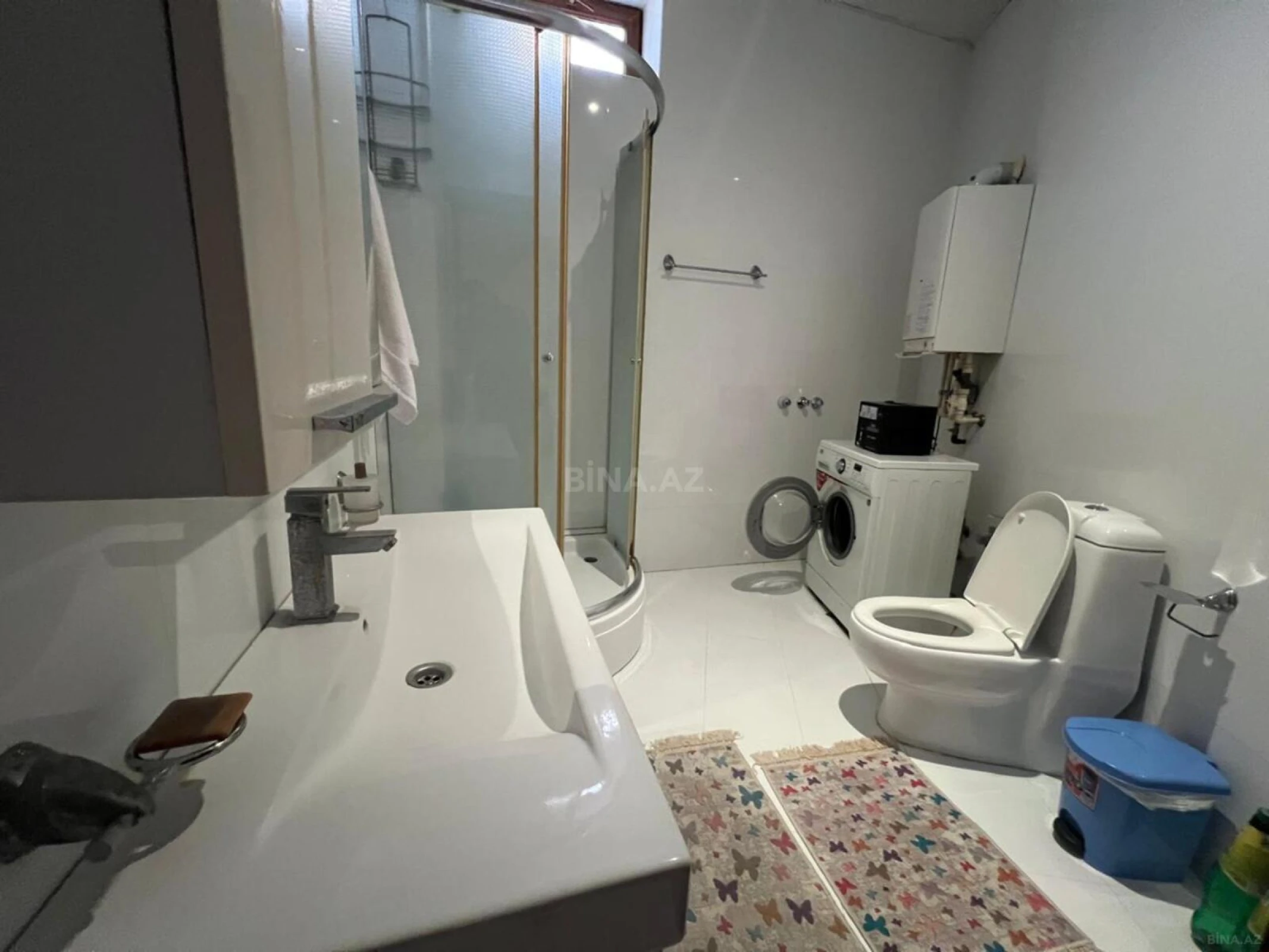 Satılır 4 otaqlı həyət evi 200 m²