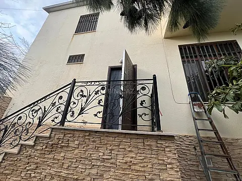 Satılır 4 otaqlı həyət evi 200 m² — Bakı, Bayıl 4 otaq 200.00 m²