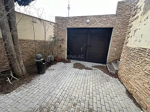 Satılır 4 otaqlı həyət evi 200 m²