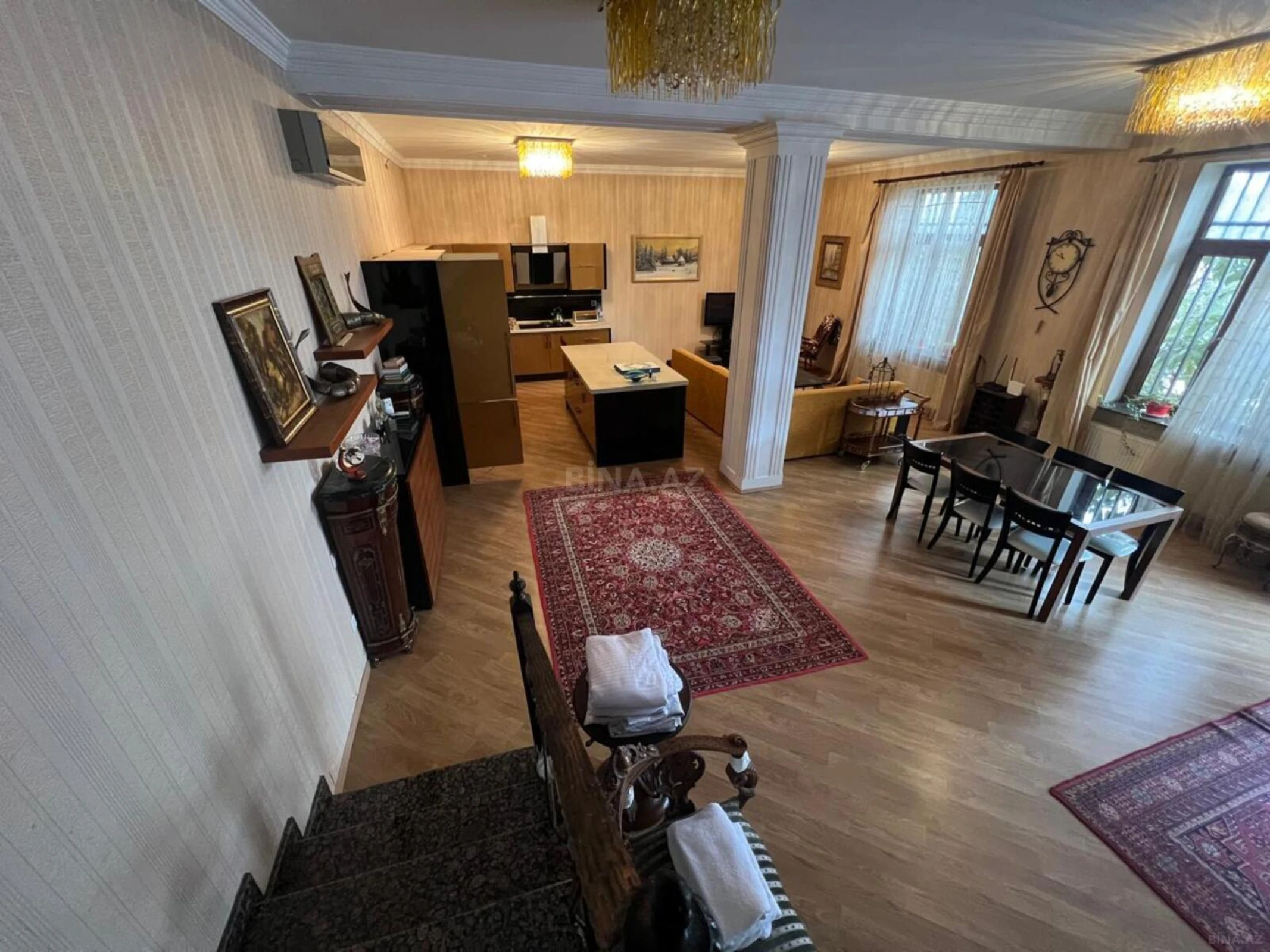 Satılır 4 otaqlı həyət evi 200 m²