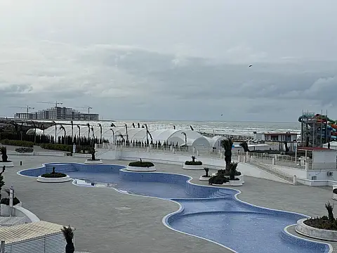 Satılır 1 otaqlı mənzil 79 m²