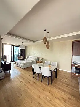 Satılır 1 otaqlı mənzil 79 m²