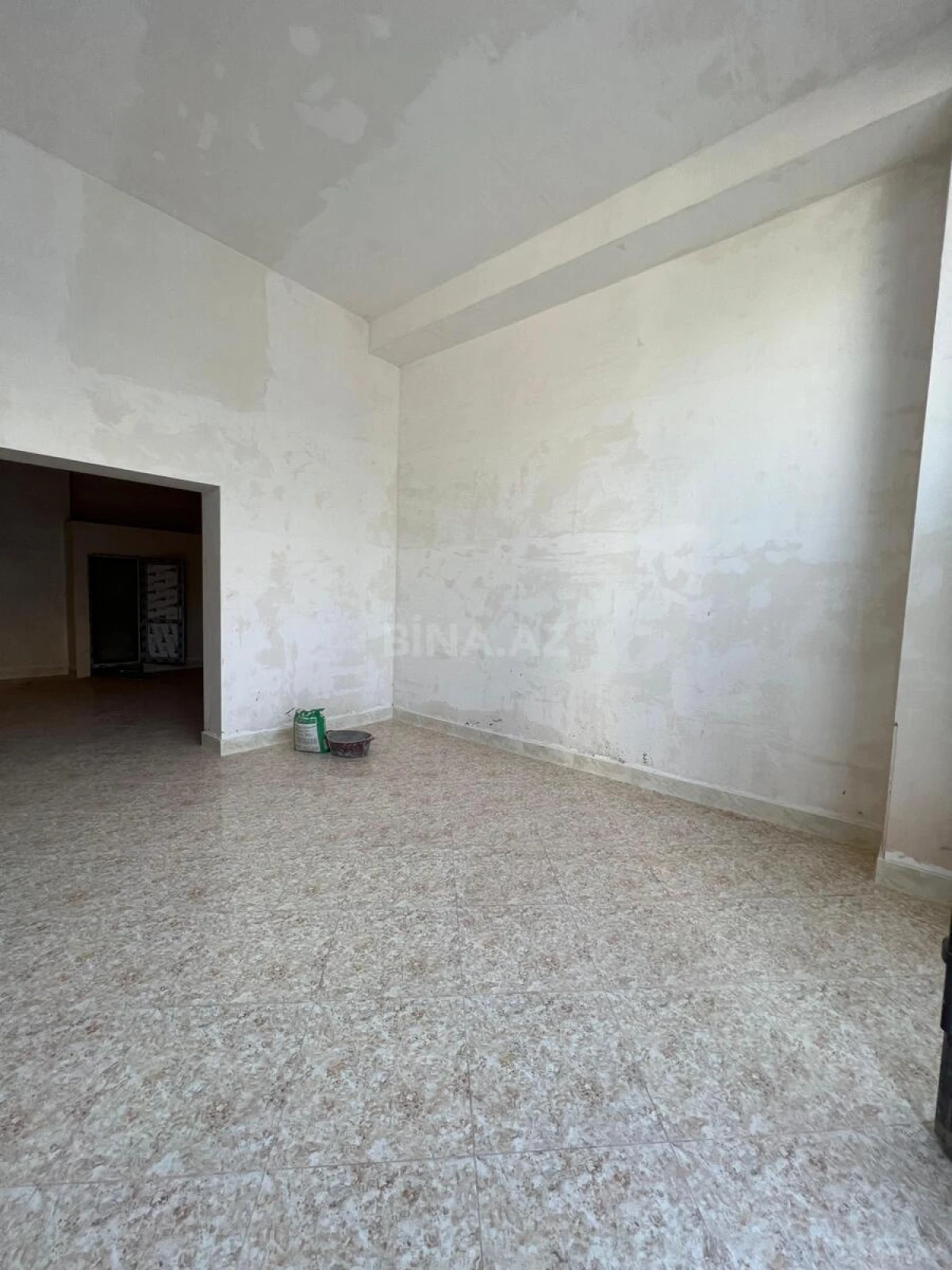 Kirayə verilir obyekt 100 m²