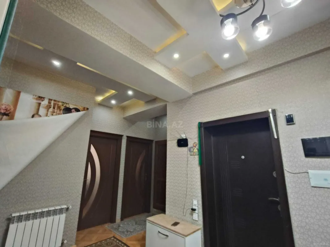 Satılır 3 otaqlı mənzil 81 m²