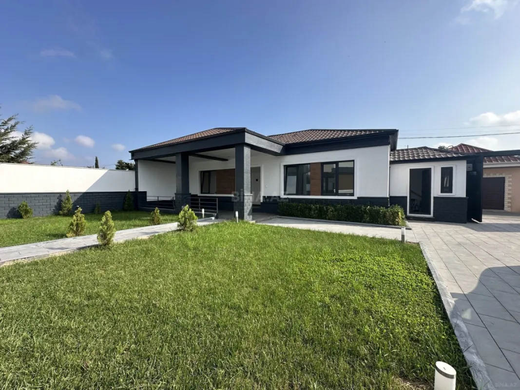 Satılır 7 otaqlı həyət evi 305 m²