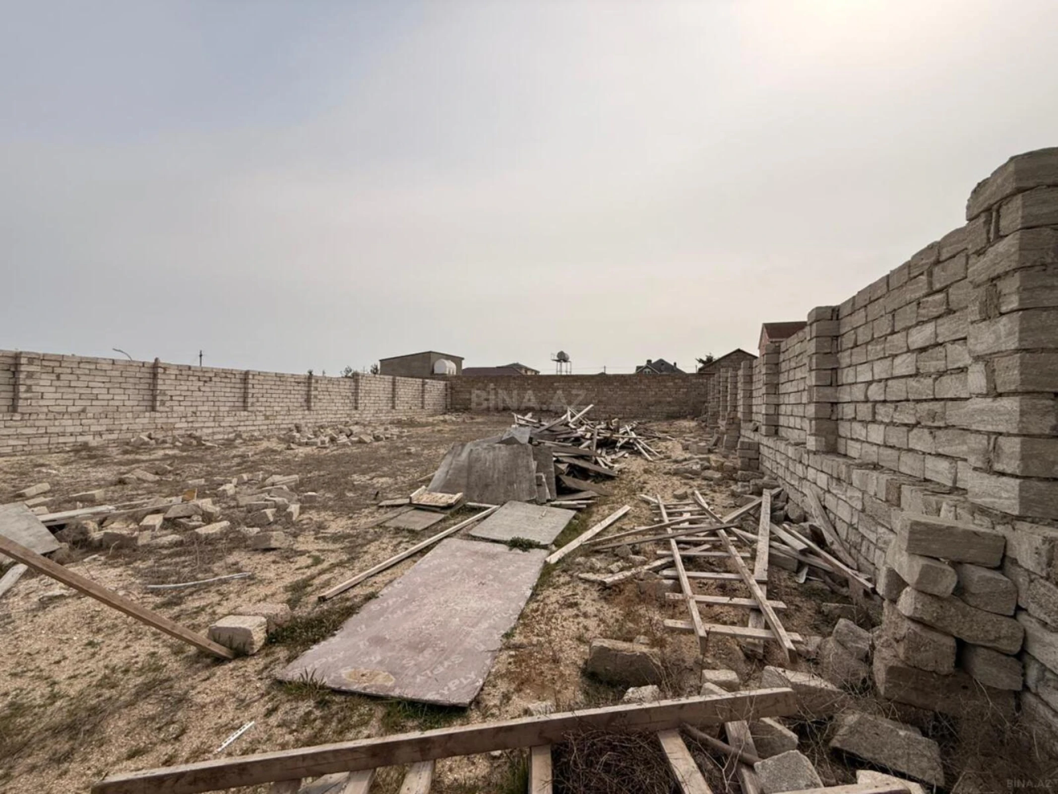 Satılır torpaq sahəsi 6 m²