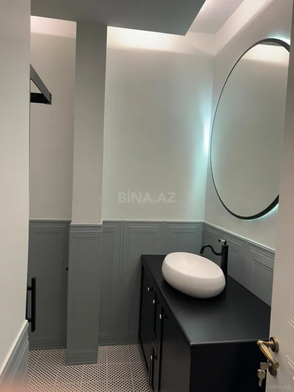 Kirayə verilir 3 otaqlı mənzil 130 m²