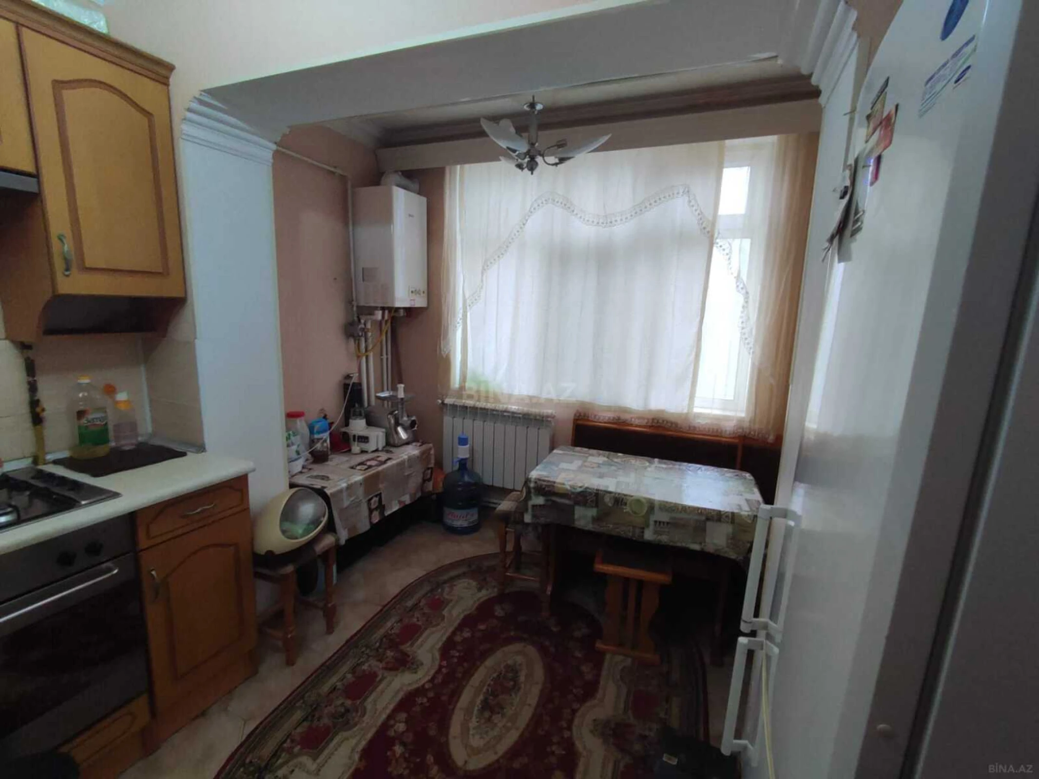 Satılır 4 otaqlı mənzil 110 m²