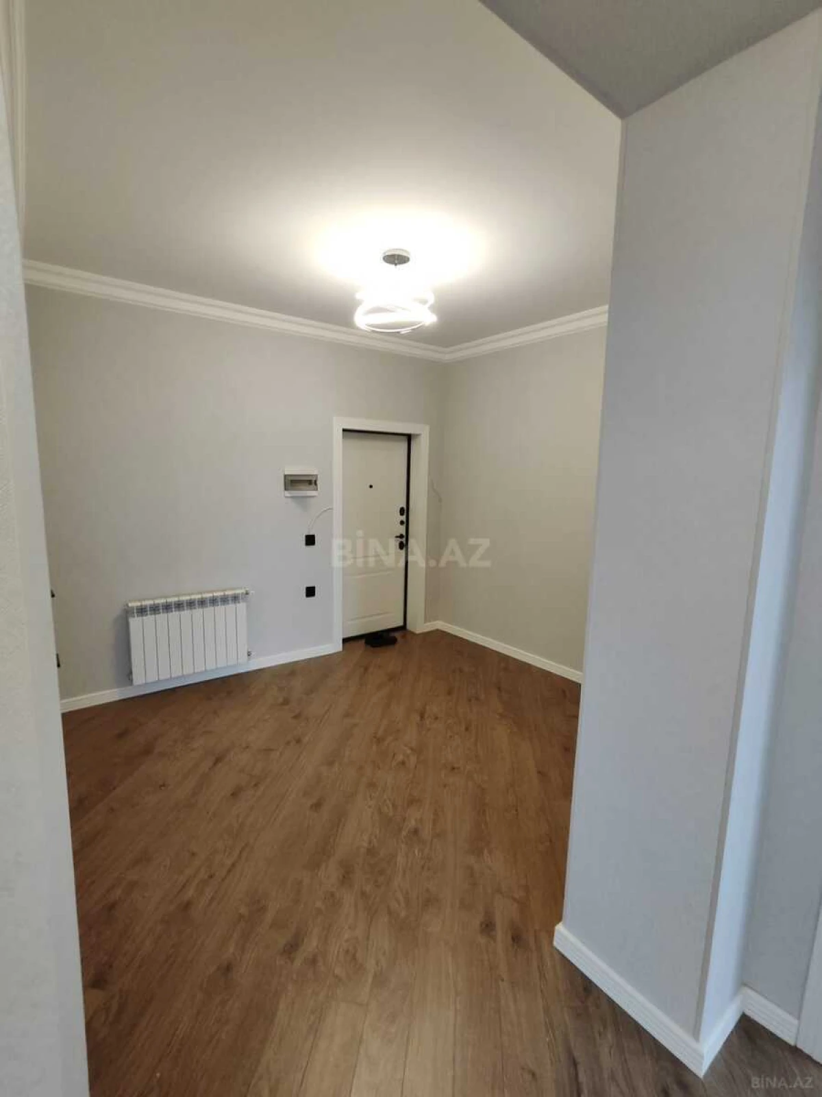 Satılır 2 otaqlı mənzil 94 m²