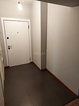 Satılır 2 otaqlı mənzil 96 m²