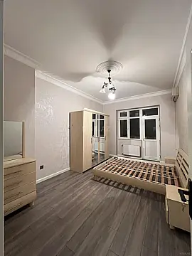 Satılır 3 otaqlı mənzil 120 m²