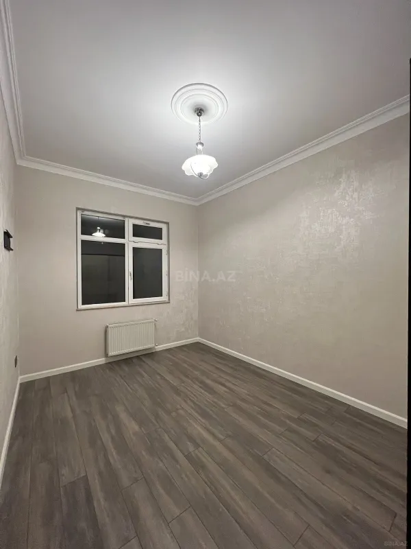 Satılır 3 otaqlı mənzil 120 m²