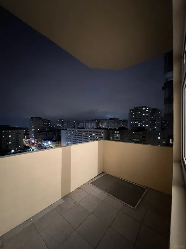 Satılır 3 otaqlı mənzil 120 m²