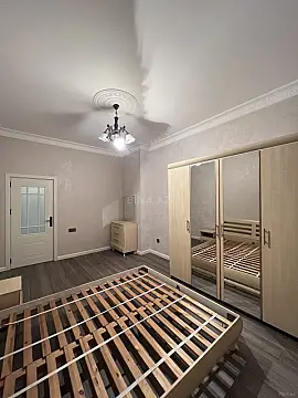 Satılır 3 otaqlı mənzil 120 m²