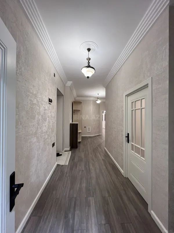 Satılır 3 otaqlı mənzil 120 m²