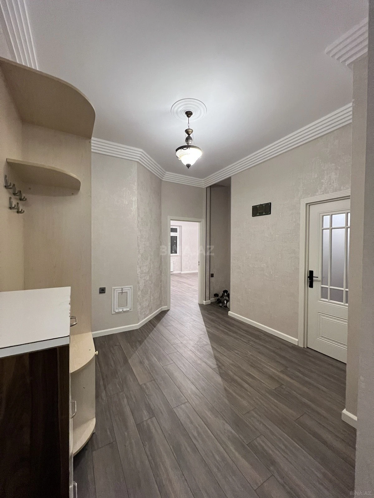 Satılır 3 otaqlı mənzil 120 m²