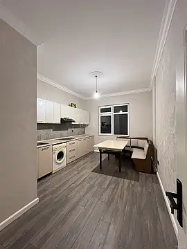 Satılır 3 otaqlı mənzil 120 m²