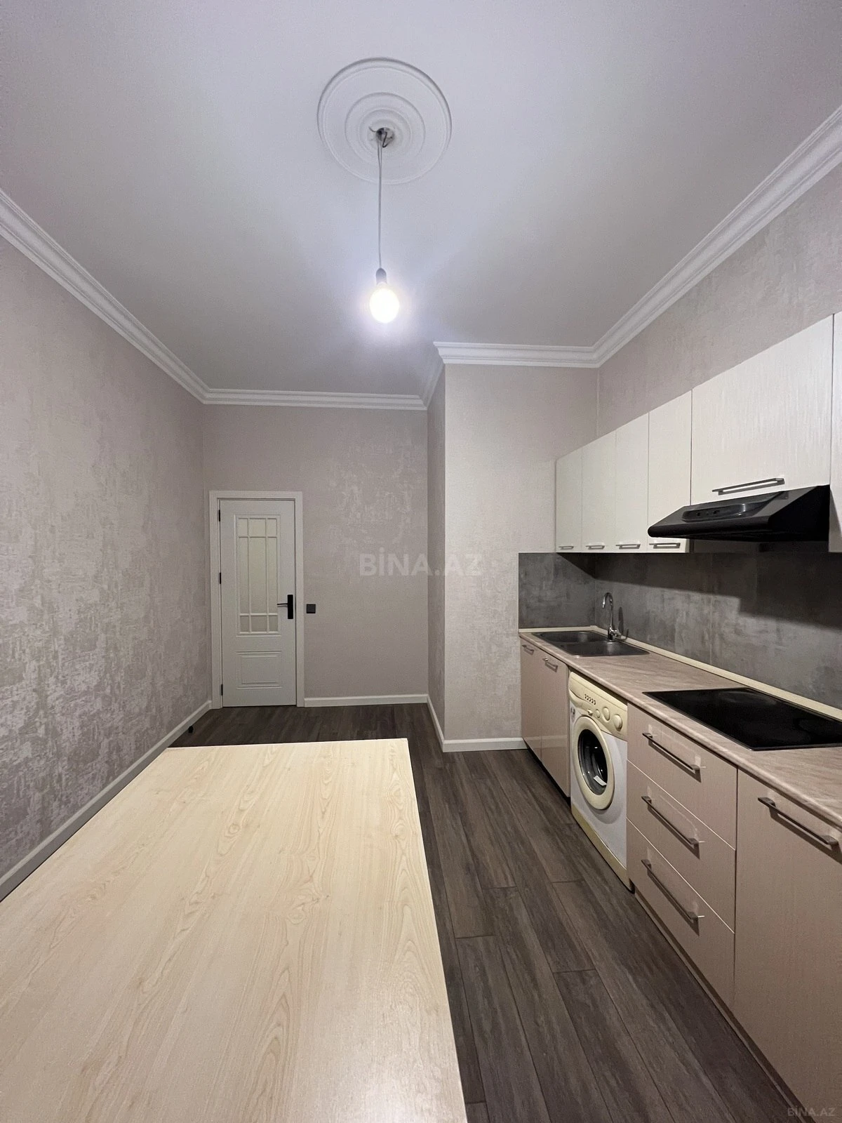 Satılır 3 otaqlı mənzil 120 m²
