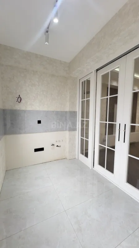 Satılır 3 otaqlı mənzil 83 m²