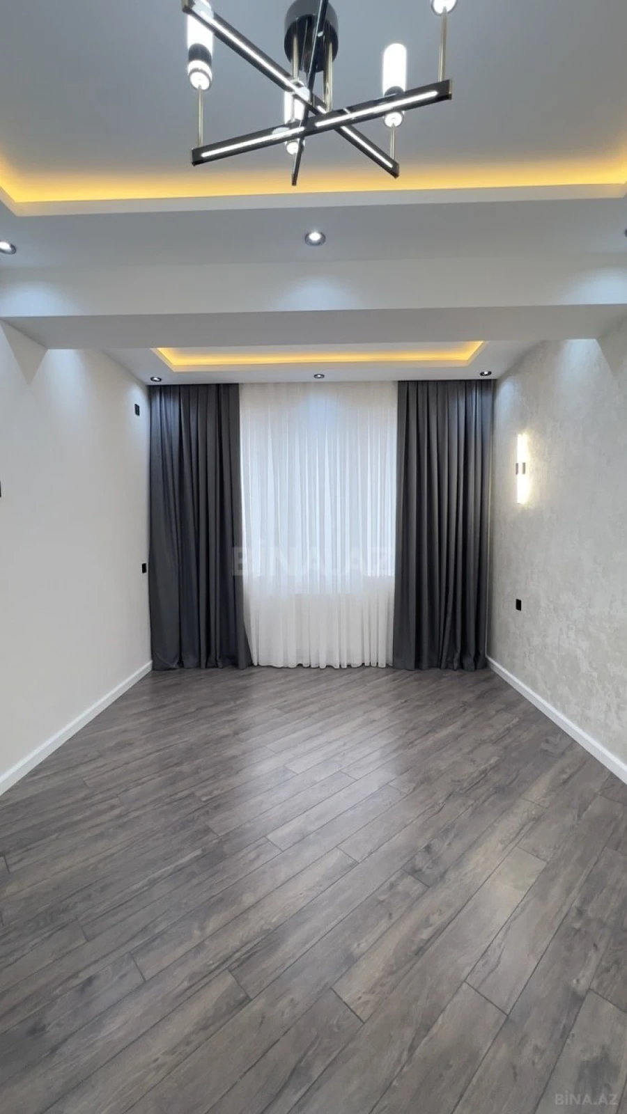 Satılır 3 otaqlı mənzil 83 m²