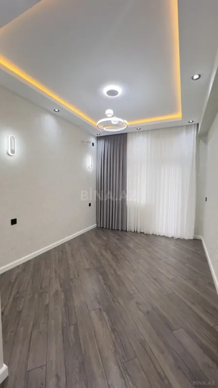 Satılır 3 otaqlı mənzil 83 m²