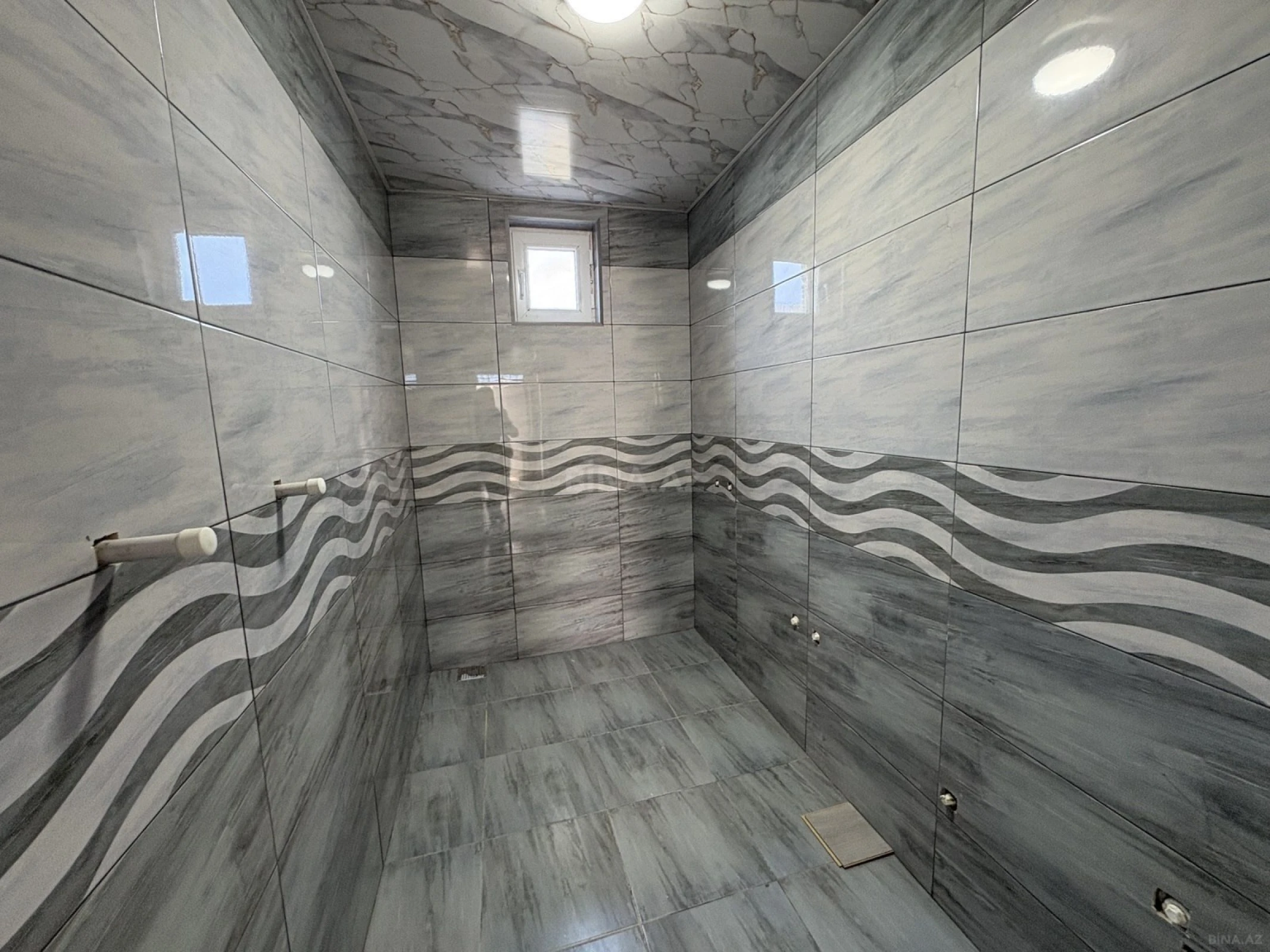 Satılır 4 otaqlı həyət evi 95 m²