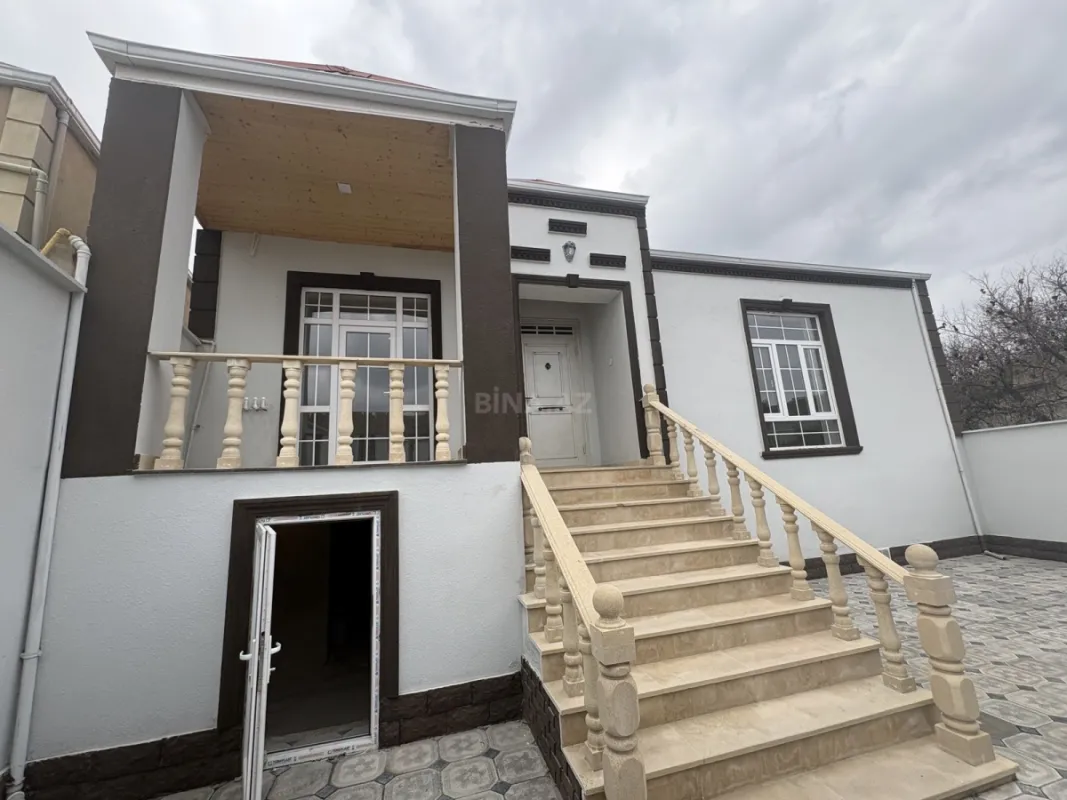 Satılır 4 otaqlı həyət evi 95 m²