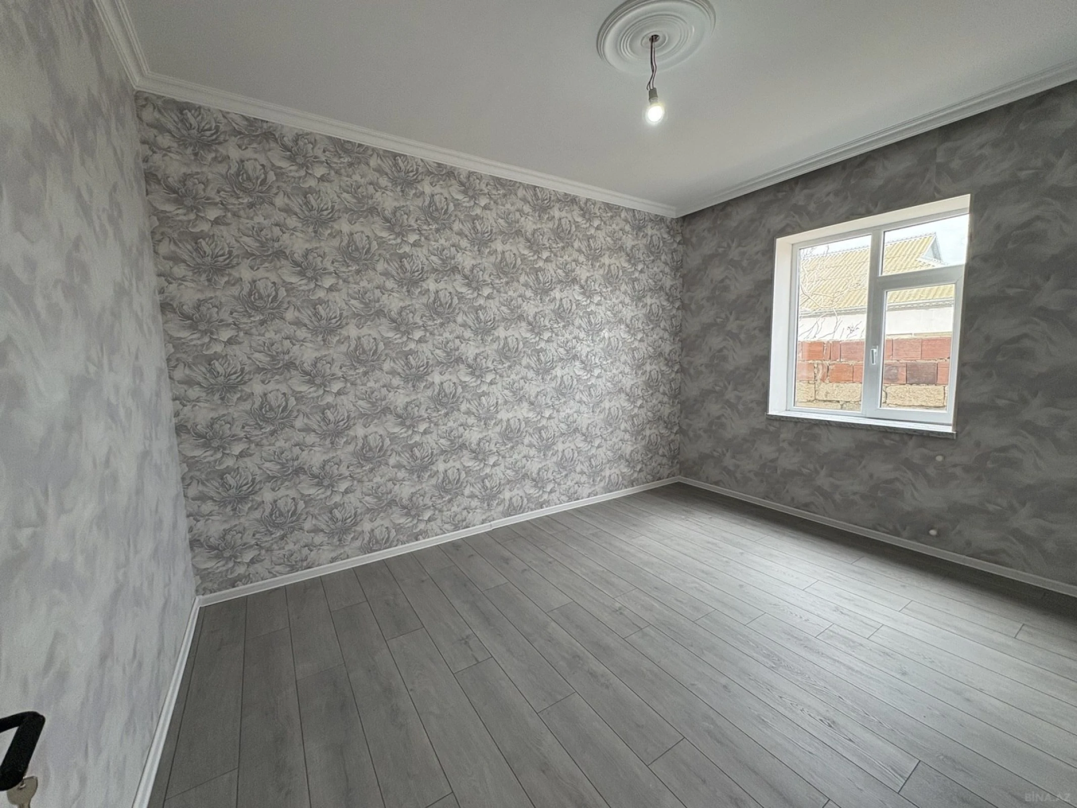 Satılır 4 otaqlı həyət evi 95 m²