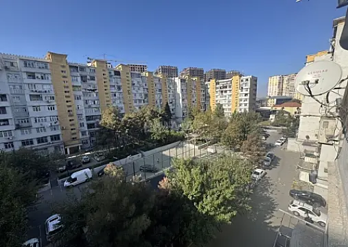 Satılır 4 otaqlı mənzil 110 m² — Bakı 4 otaq 110.00 m²