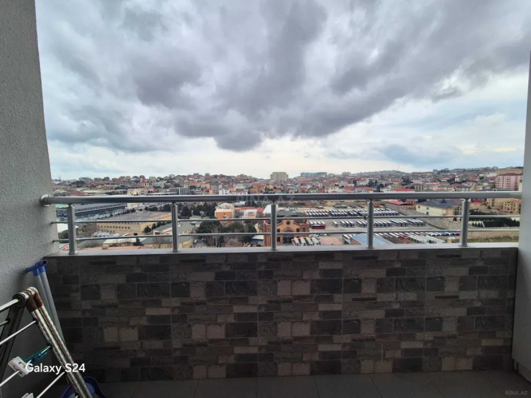 Satılır 3 otaqlı mənzil 102 m²