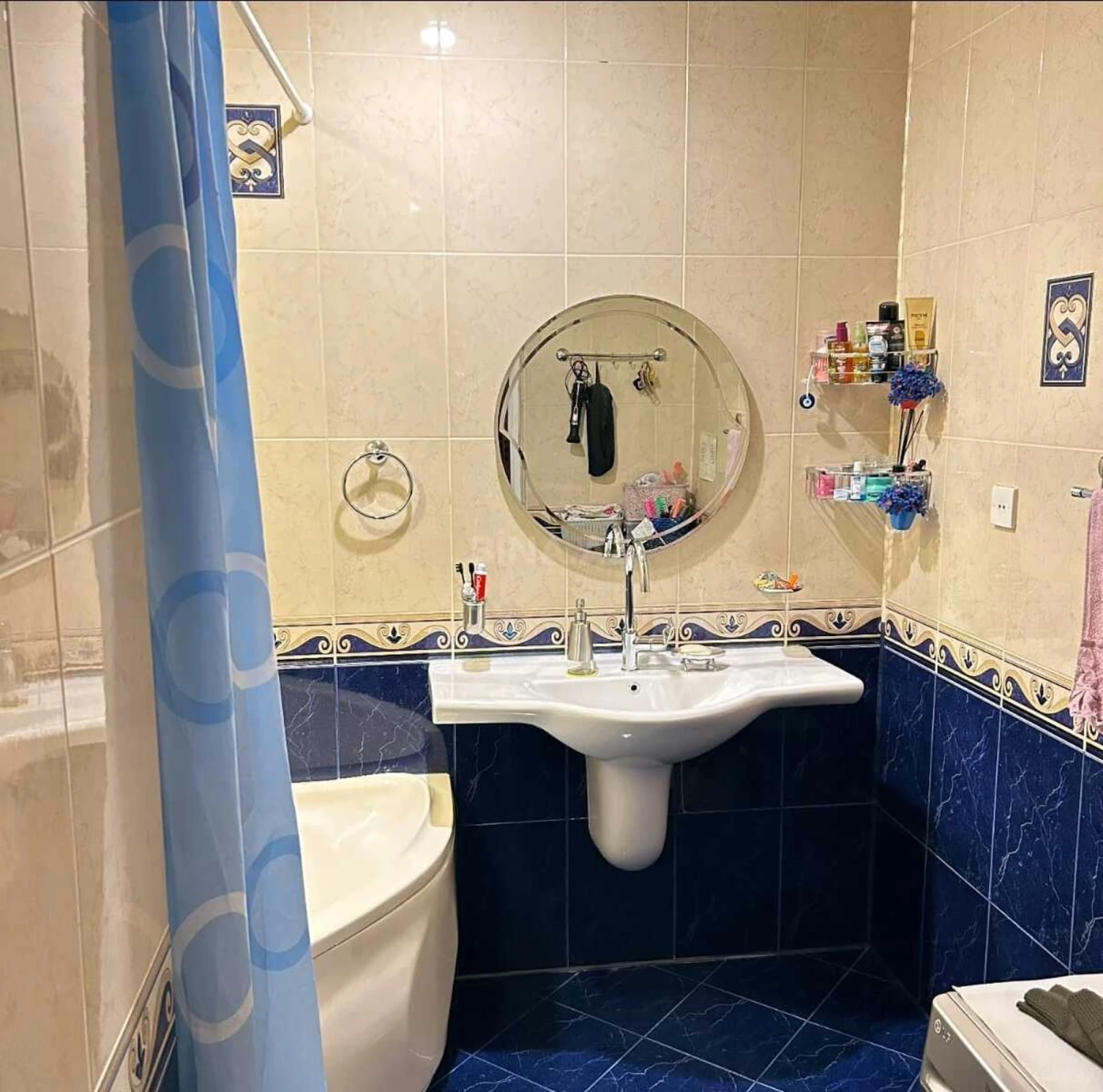 Satılır 2 otaqlı mənzil 100 m²