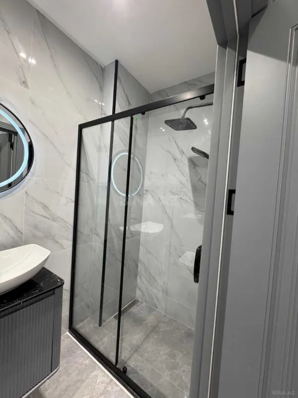 Satılır 2 otaqlı mənzil 65 m²