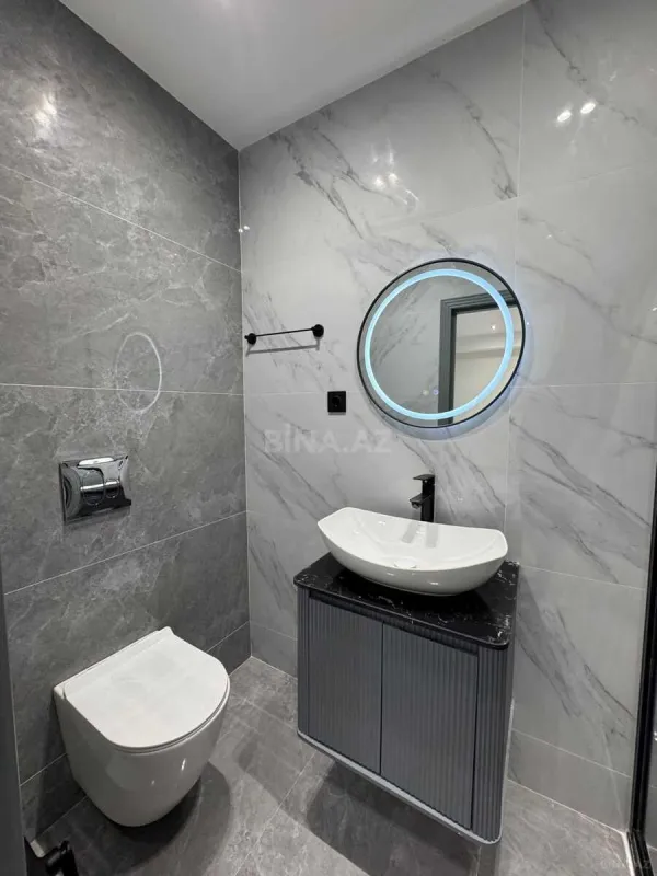 Satılır 2 otaqlı mənzil 65 m²