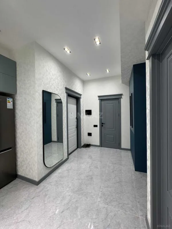 Satılır 2 otaqlı mənzil 65 m²