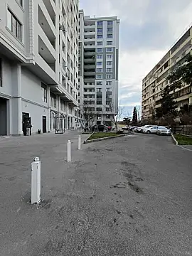 Satılır 3 otaqlı mənzil 110 m²