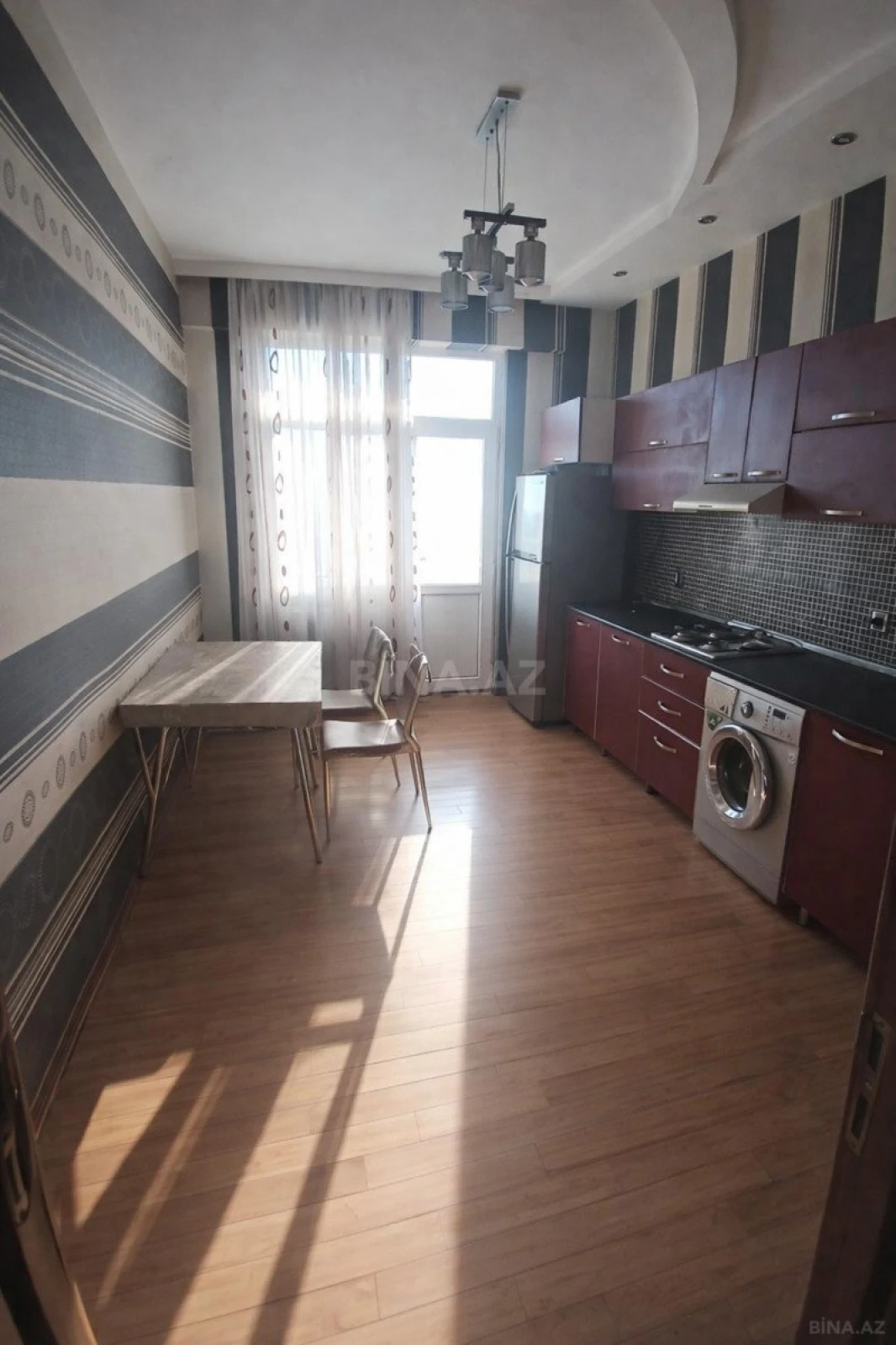 Satılır 3 otaqlı mənzil 90 m²