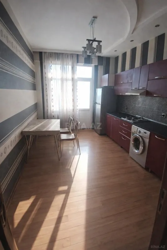 Satılır 3 otaqlı mənzil 90 m²