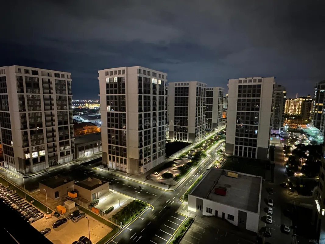 Satılır 4 otaqlı mənzil 173 m²