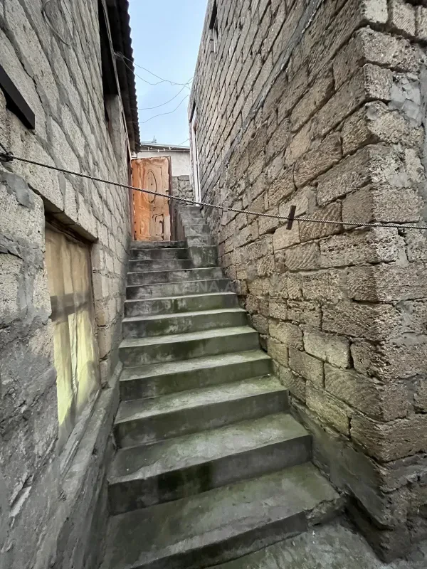 Satılır 6 otaqlı həyət evi 150 m²