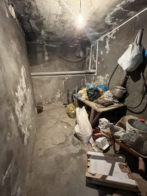 Satılır 6 otaqlı həyət evi 150 m²
