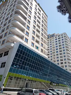 Satılır 2 otaqlı mənzil 65 m²