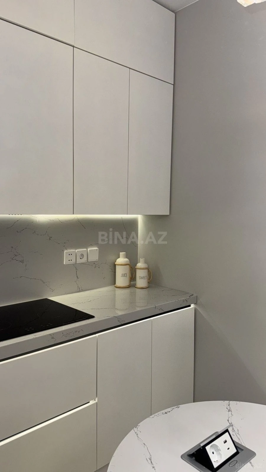 Satılır 2 otaqlı mənzil 70 m²