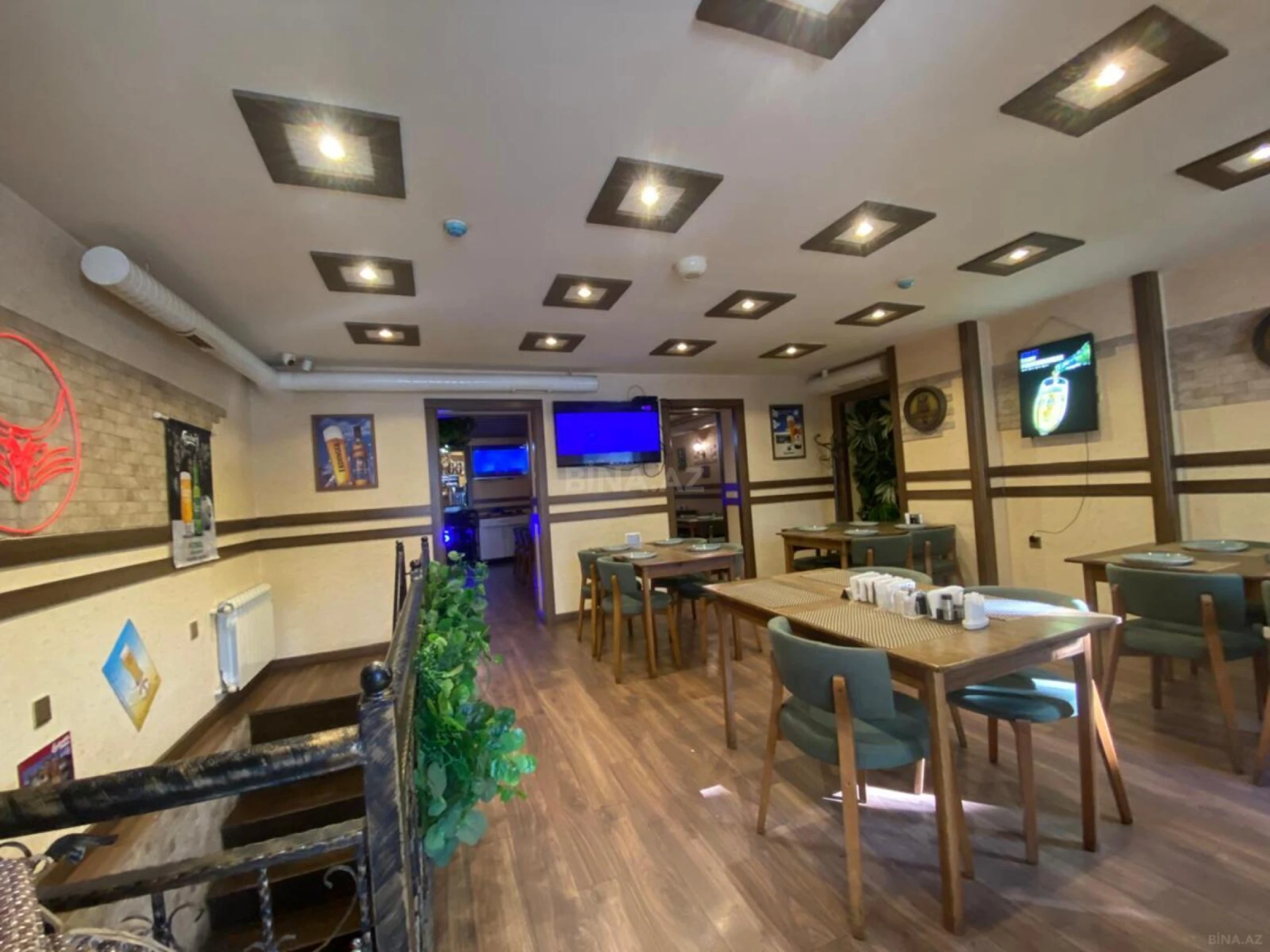 Satılır obyekt 200 m²