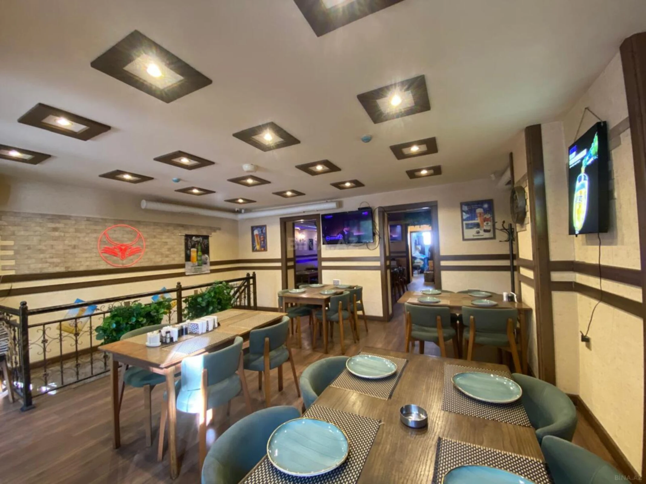 Satılır obyekt 200 m²