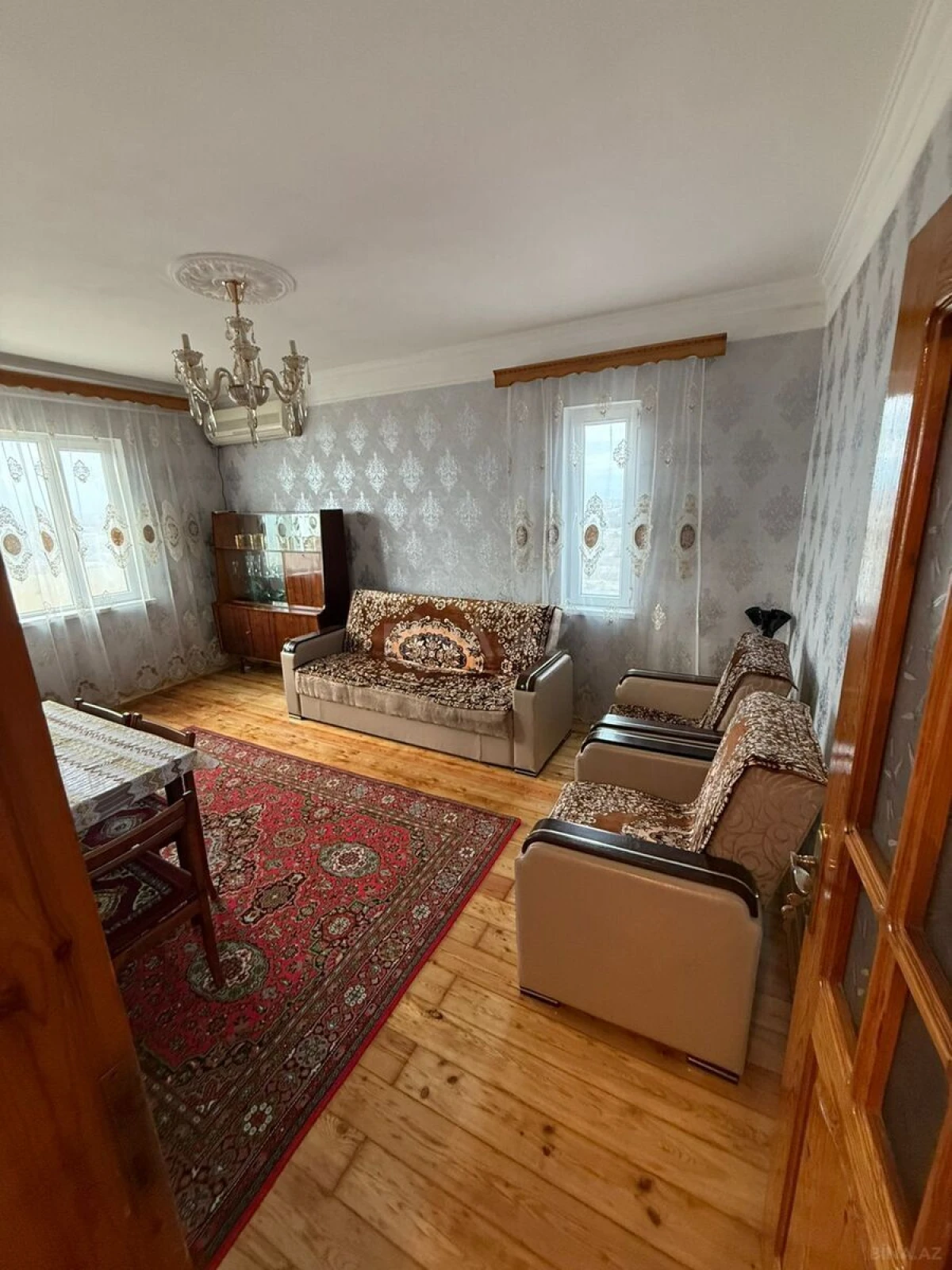 Kirayə verilir 2 otaqlı mənzil 57 m²