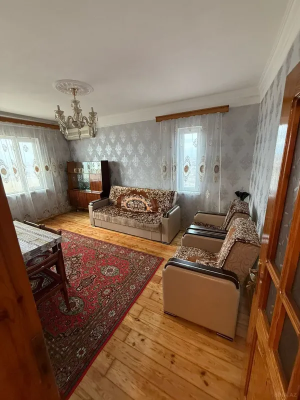 Kirayə verilir 2 otaqlı mənzil 57 m²